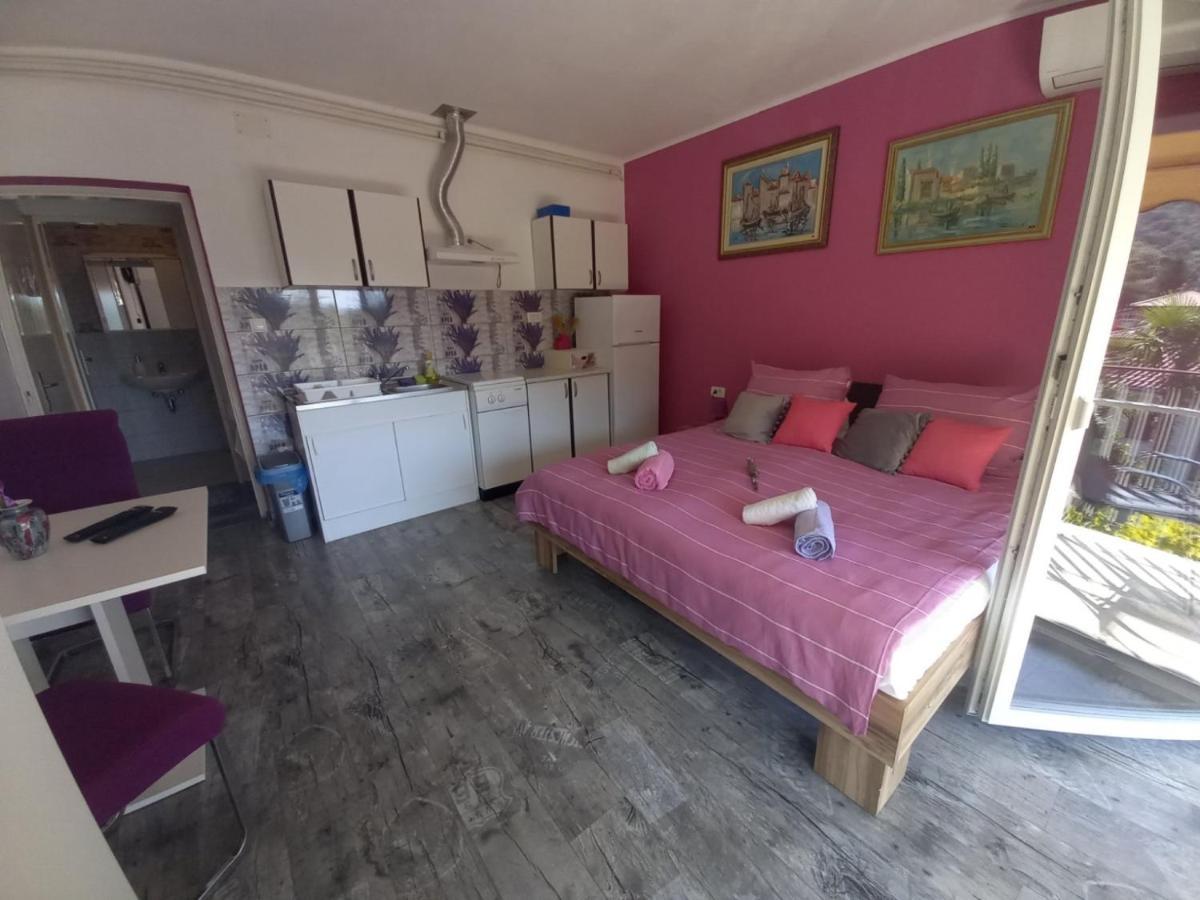Apartments Lorinda Mošćenička Draga Rum bild