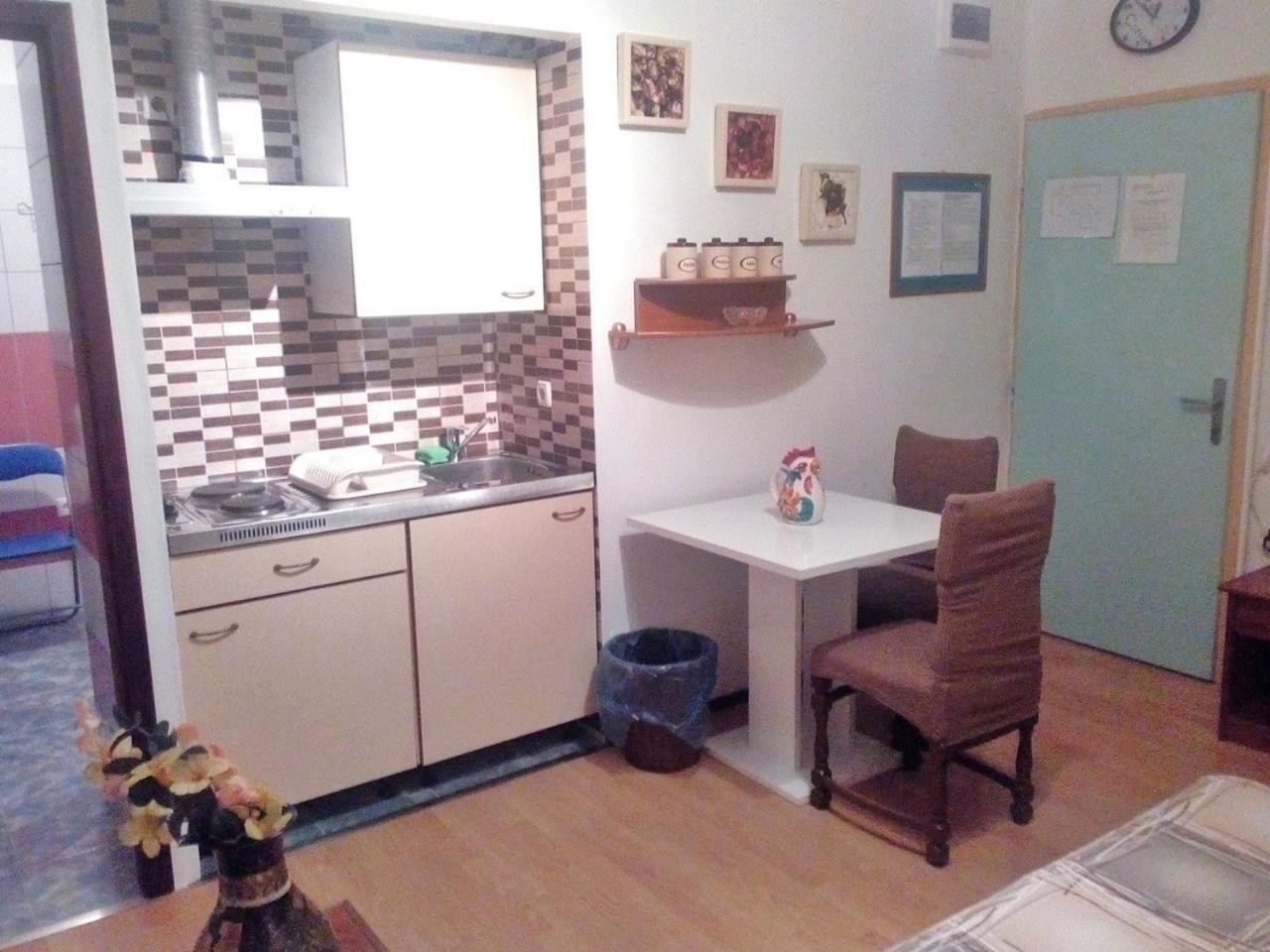 Apartments Lorinda Mošćenička Draga Rum bild