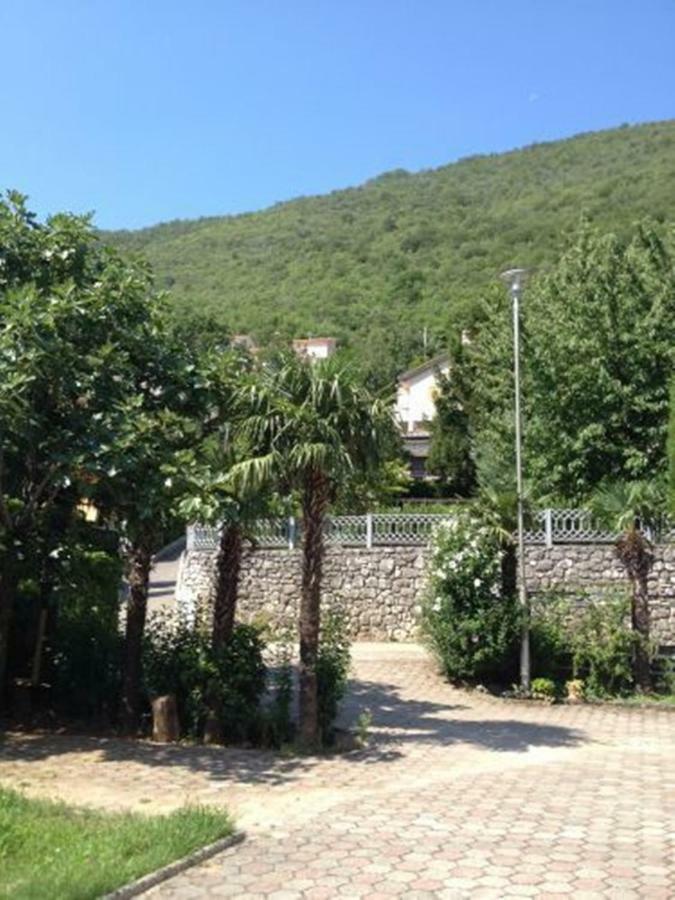 Apartments Lorinda Mošćenička Draga Exteriör bild